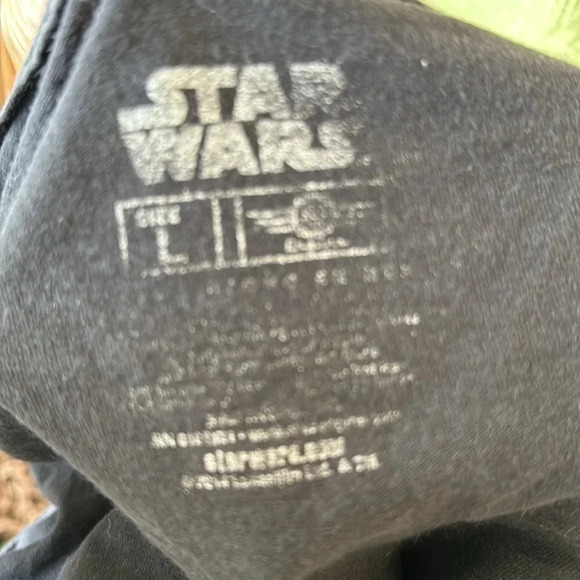 Star Wars Imperial Stormtrooper with Guitar black Tee Shirt size large - Picture 9 of 9